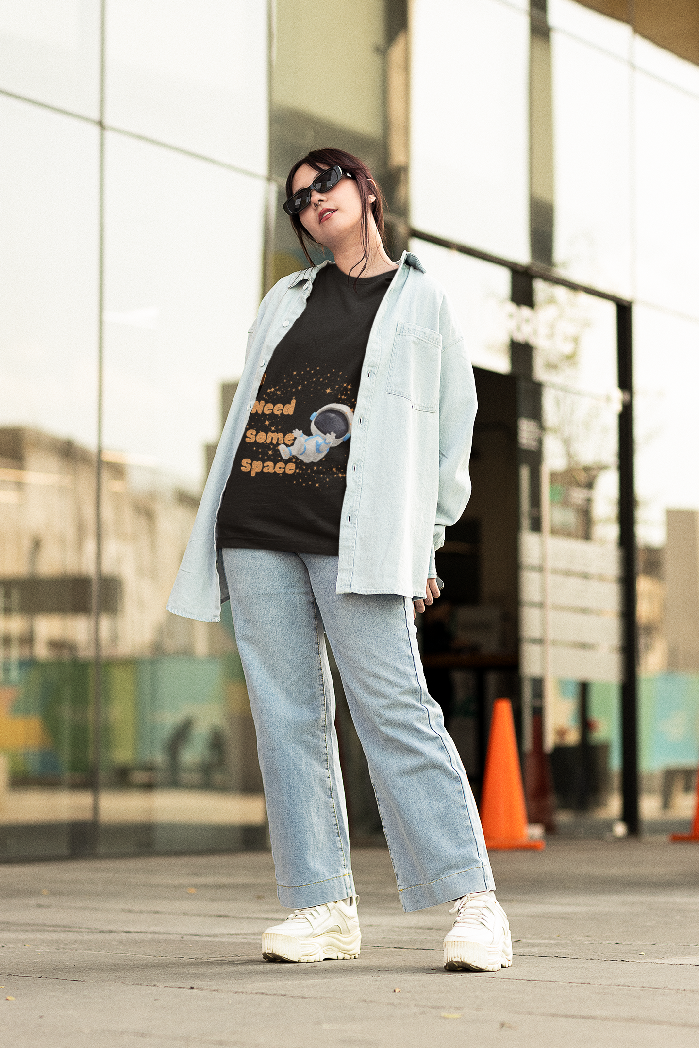 I need Space - Oversized Pregnancy T-shirt